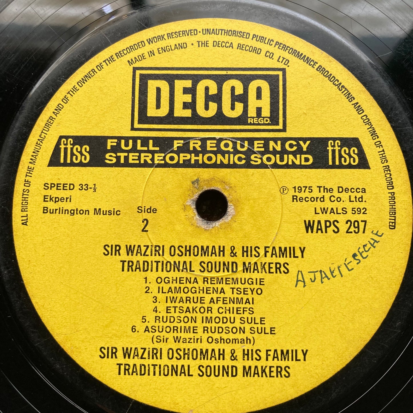 Sir Waziri Oshomah & His Family Traditional Sound Makers