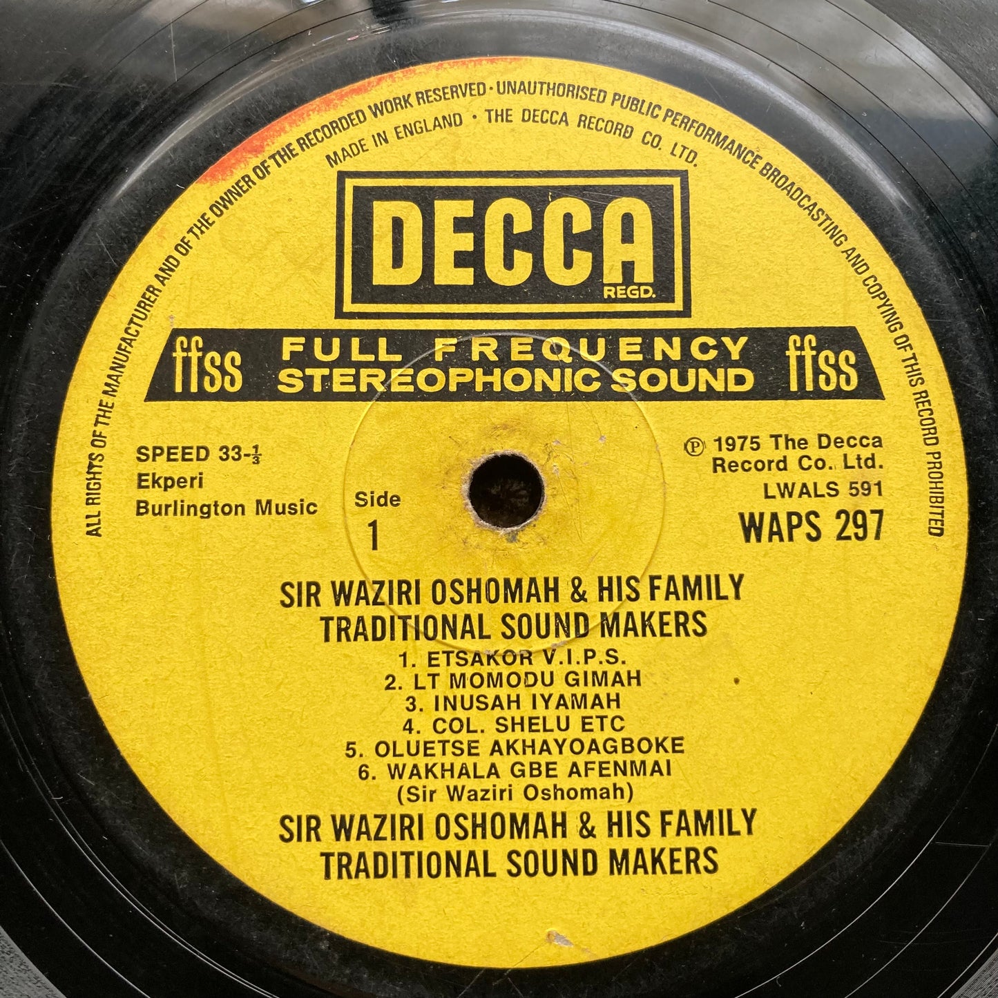 Sir Waziri Oshomah & His Family Traditional Sound Makers